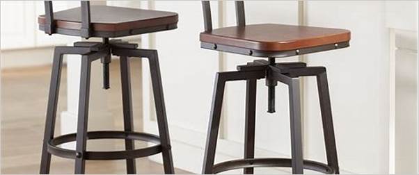 Adjustable bar stools for kitchen island