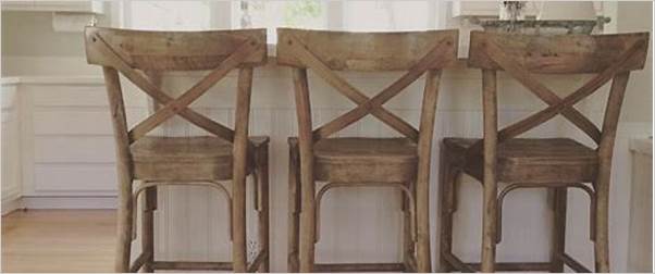 Wooden bar stools for farmhouse kitchen